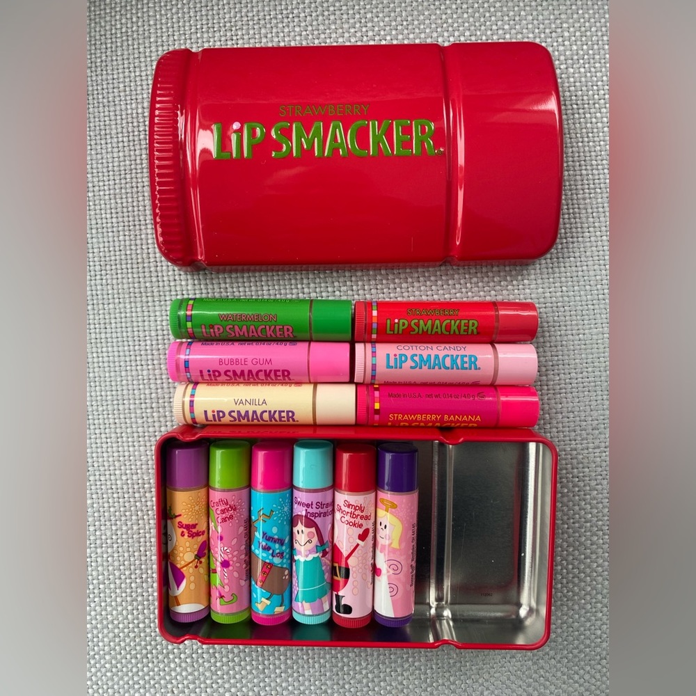 Bonne Bell Lip Smacker Set Of Twelve With Tin.